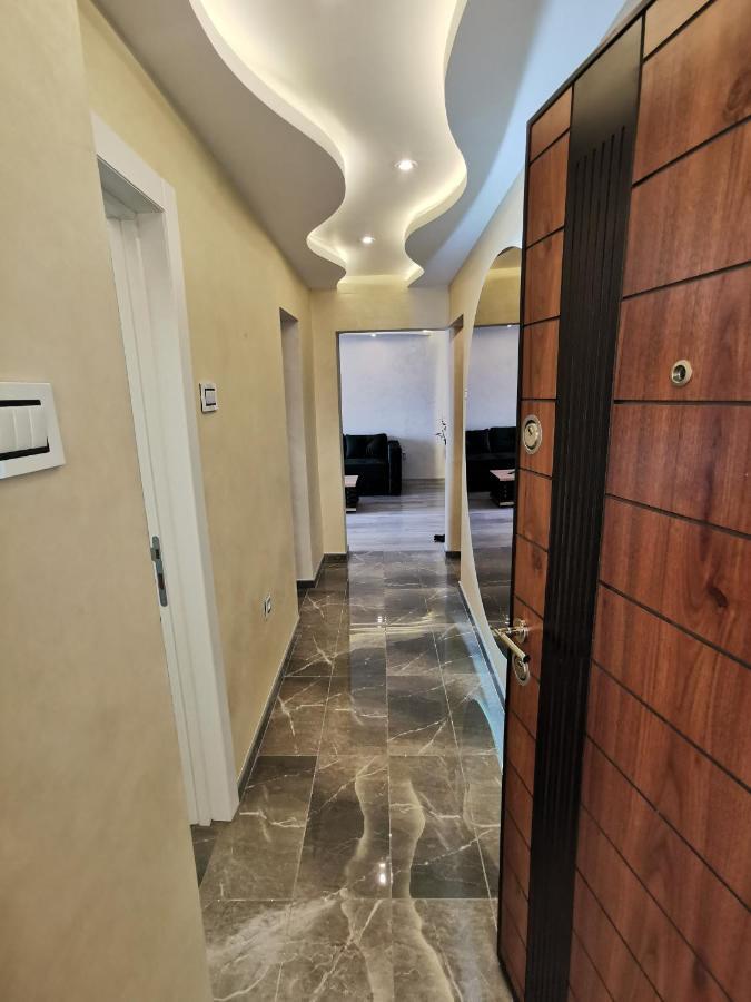 Brend New Luxurious Apartment In Downtown With Free Parking Novi Sad Exterior photo